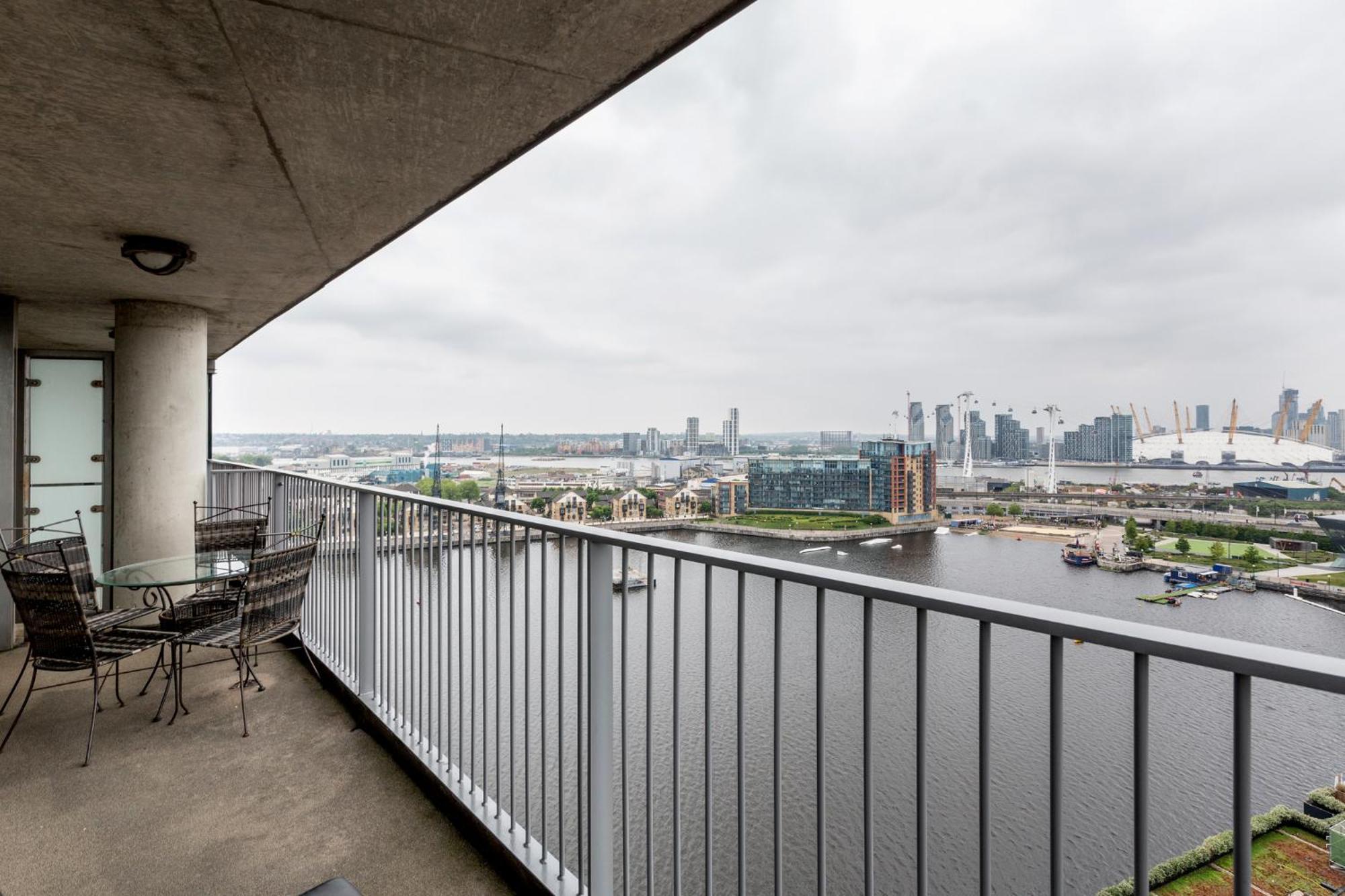 Premium Apartments By Excel Londra Exterior foto
